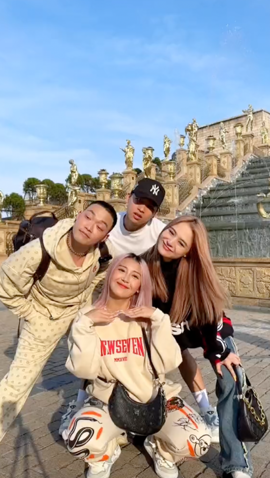 Tra va Troc noi ve tin don mau thuan voi Thung Long Family-Hinh-3