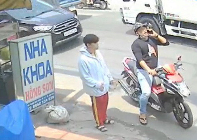 Dau hieu toi pham ke vu khong “may chem em tao” de doa sinh vien?