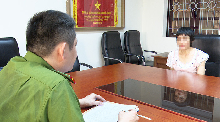 Thai phu Kien Giang bi bao hanh: Chong thua nhan danh vo do nghi ngoai tinh-Hinh-2