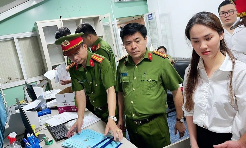 Manh mối phát hiện loạt phòng khám ở Biên Hòa “tiếp tay” trục lợi bảo hiểm Manh moi phat hien loat phong kham o Bien Hoa “tiep tay” truc loi bao hiem