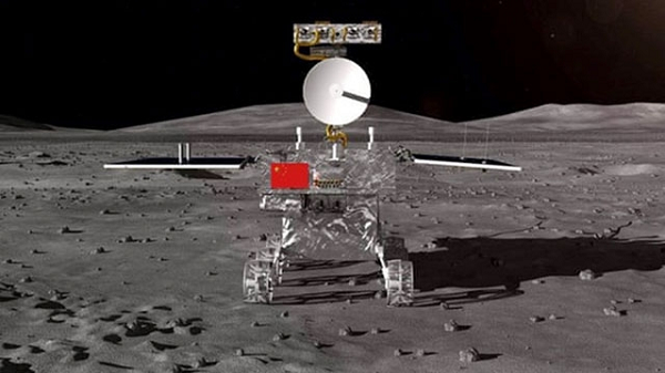 Ngày 3/1/2019, tàu Hằng Nga 4 hạ cánh thành công xuống một miệng hố Von Kármán ở trên bề mặt vùng tối của Mặt trăng. Điều này giúp Trung Quốc cũng trở thành quốc gia đầu tiên trên thế giới thực hiện thám hiểm nửa tối chưa được biết tới của Mặt trăng.