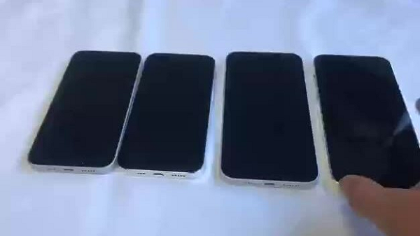 Mặc dù đây chỉ là mẫu mô hình nhưng cũng giúp chúng ta hình dung được phần nào thiết kế của iPhone 14 series sắp ra mắt tới đây.