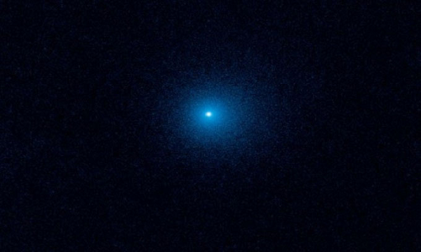 Vào năm 2017, kinh viễn vọng Pan-STARRS ở Hawaii đã phát hiện ra sao chổi C/2017 K2, trong cùng năm đó kính thiên văn Hubble cũng quan sát thấy nó.