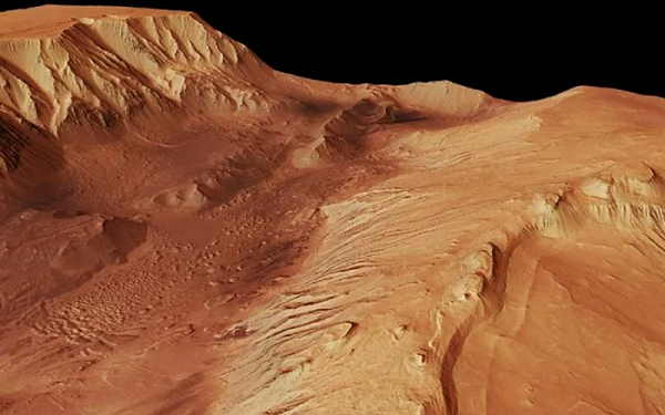 Nếu lớp phủ của sao Hoả vẫn còn những hoạt động sôi động từ các "dòng chảy địa ngục", thì phải có một nguyên nhân khác khiến hành tinh mất đi từ trường - thường được tạo nên bởi một chuỗi chặt chẽ những hoạt động trong lõi hành tinh và cả trong lớp phủ của nó.