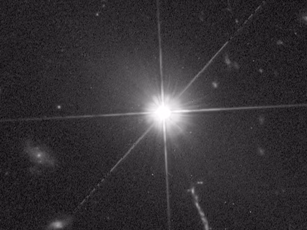 Bên cạnh đó, các nhà khoa học phát hiện ra rằng cấu trúc của sóng vô tuyến được xếp lớp trên thiên hà trong hàng chục nghìn năm ánh sáng - đây là khám phá đầu tiên của loại hình này.