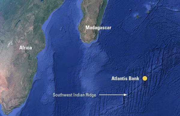 Ross Mitchell, đồng tác giả của công trình cho biết: "Chúng tôi phát hiện thấy các chất rất bền khi bị nấu chảy hoặc trộn lẫn. Một thành phần như vậy chỉ ra thời đại Archaean từ 4 đến 2,5 tỷ năm trước".