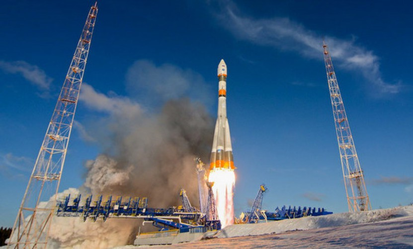 Nga đã phóng tổng cộng 3 vệ tinh bí mật mang tên Kosmos 2491, Kosmos 2499 và Kosmos 2504 lên quỹ đạo tầm thấp của trái đất trong giai đoạn 2013 - 2015.