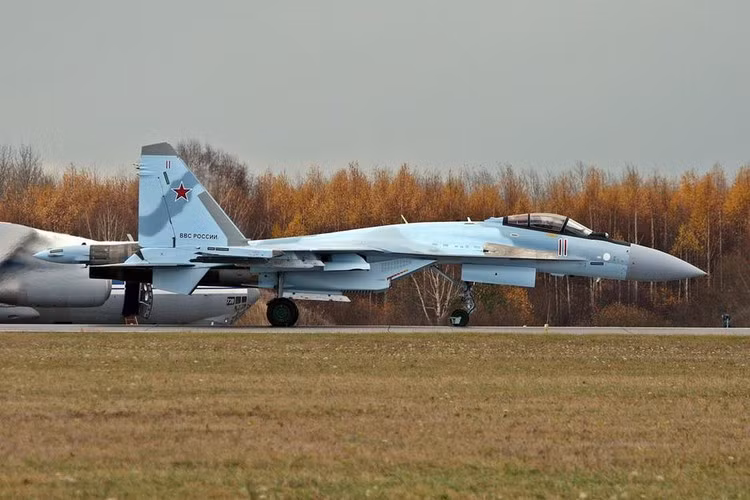 Theo thông tin do Tạp chí quân sự Nga cung cấp, năm 2020, lực lượng hàng không - vũ trụ Nga sẽ tiếp nhận 106 máy bay sản xuất mới và nâng cấp, bao gồm tiêm kích thế hệ thứ năm Su-57, trực thăng đa năng Ka-62...