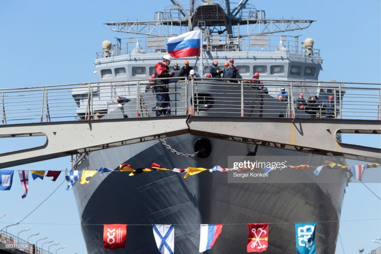 Thông số kỹ thuật cơ bản của tàu trinh sát điện tử Dự án 18280 lớp Yuri Ivanov rất ấn tượng với lượng giãn nước đầy tải lên tới 4.000 tấn, tầm hoạt động tối đa 8.000 hải lý.