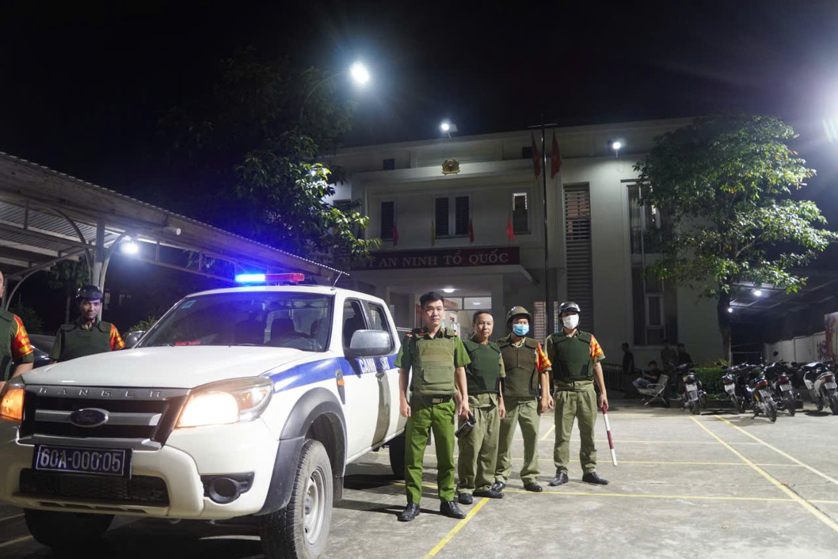 Đồng Nai: Bắt đối tượng dùng dao tấn công người trong bệnh viện - Hình 2 Dong Nai: Bat doi tuong dung dao tan cong nguoi trong benh vien-Hinh-2