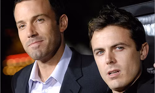 Dep long lanh, nhung tai tu nay van lu mo truoc anh trai noi tieng