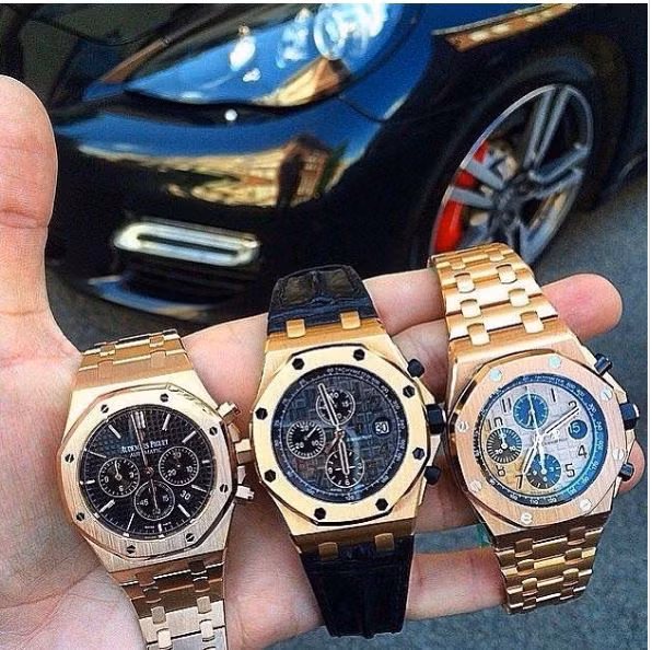 Đồng hồ hàng hiệu cũng phải có 1 bộ sưu tập để thay đổi theo ngày.