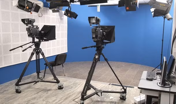 Cuối cùng, nam diễn viên Jones qua đời mà không ai biết sự thật khó tin là ông bị đau tim thật khi đang diễn.