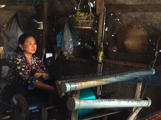 Thu nhap bat ngo cua nhung gia dinh song tren bai dat bo khong-Hinh-2