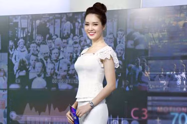 Nhưng những ai từng làm việc và yêu Đài thực sự đều hiểu rằng Đài chỉ chấp nhận và cho phép tồn tại những con người có năng lực thật, không dành chỗ cho những người ảo tưởng bản thân và coi cái tôi của mình quá cao. Ngọn núi này cao, còn có ngọn núi khác cao hơn! Đây là điều Vân đã học và đúc kết được!".