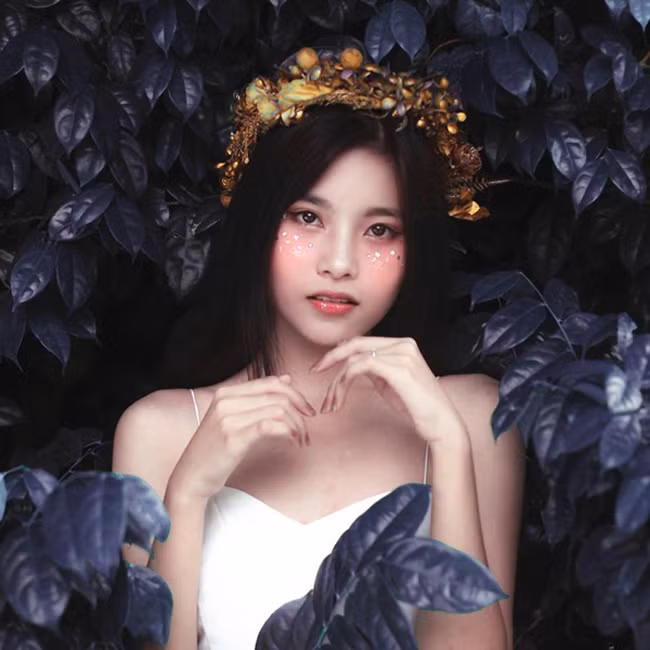 Không chỉ vậy, Minh Tuyền ngay từ những vòng đầu đã gây sốt với bảng thành tích học tập và đoàn đội xuất sắc. Hiện tại cô là tân sinh viên ngành Kinh doanh quốc tế, Đại học Kinh tế TP.HCM.