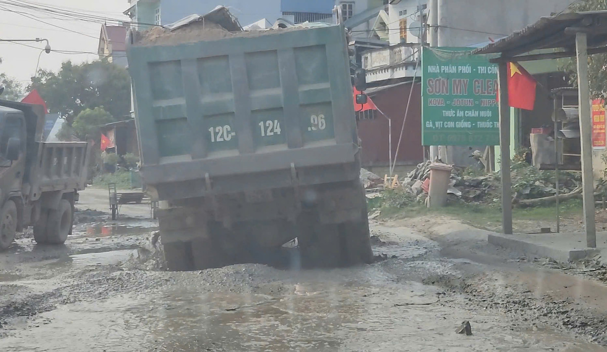 Lạng Sơn: Kiểm tra, xem xét phản ánh tại mỏ cát Hùng Sơn - Hình 2 Lang Son: Kiem tra, xem xet phan anh tai mo cat Hung Son-Hinh-2