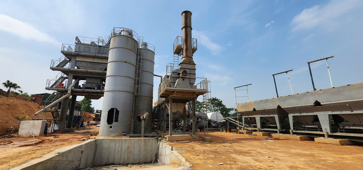 Cũng tại hội nghị, Phó Chủ tịch UBND huyện Ba Vì Trần Quang Khuyên cũng yêu cầu các xã, thị trấn nêu cao vai trò người đứng đầu, kiên quyết không để phát sinh vi phạm mới. Những tập thể, cá nhân buông lỏng quản lý, xử lý thiếu kiên quyết sẽ bị xem xét trách nhiệm.