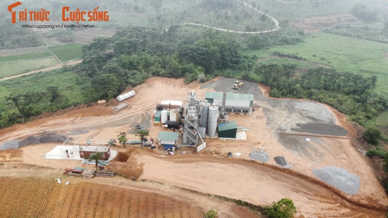 Pha do hoan toan tram be tong trai phep o Ba Vi-Hinh-2