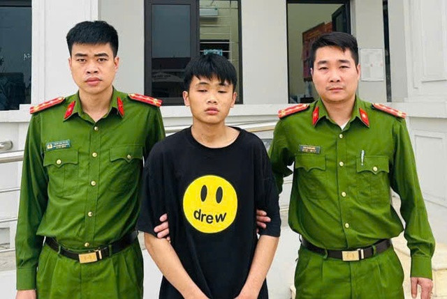 Bat giu doi tuong trom tien cong duc o Den Quan Hoang Bay