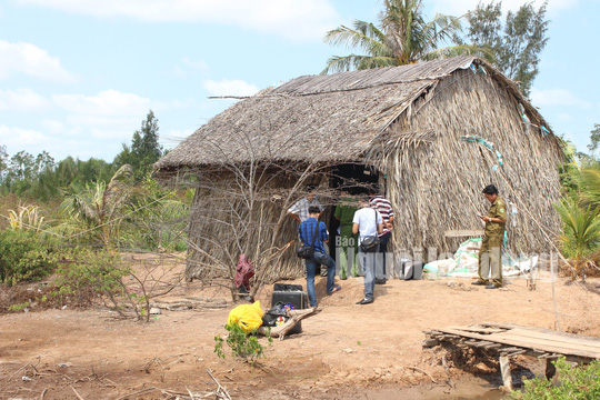 Nghi an chong 41 tuoi giet vo 25 tuoi chan dong mien Tay