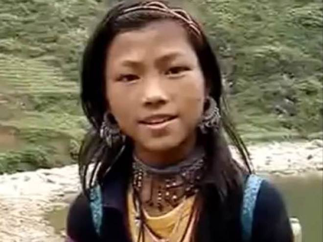 Co be H'Mong noi tieng Anh nhu gio lay chong la doanh nhan Bi