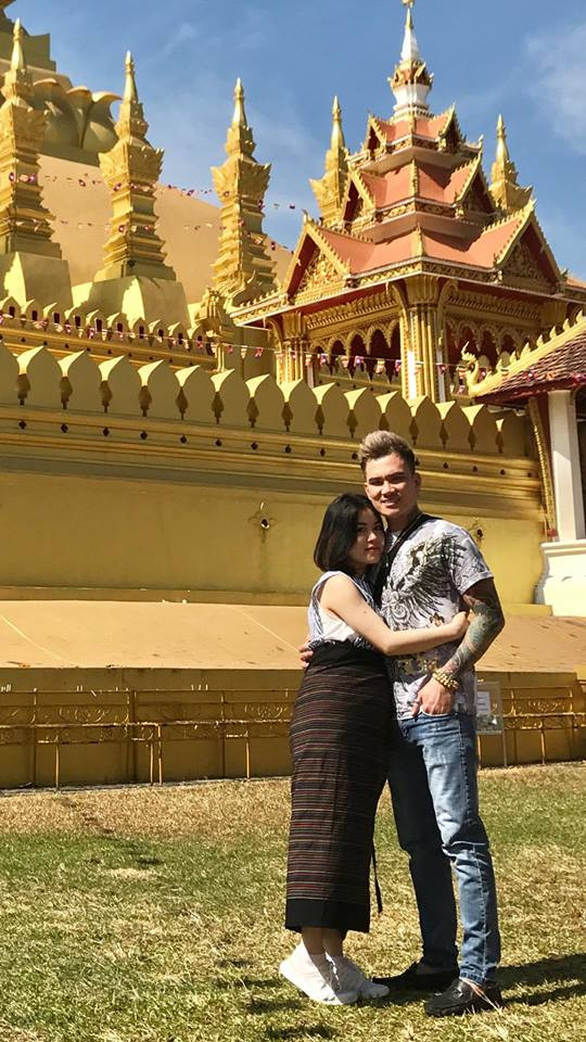 Chia sẻ thêm về cuộc sống sau kết hôn, Lâm Chấn Huy cho biết anh cùng vợ ở trong căn nhà trị giá 5 tỷ mà trước đây anh vẫn sống tại TP HCM. Dinh thự gồm 1 trệt và 4 lầu. Nam ca sỹ cũng dự định mời bà xã đảm nhiệm nữ chính trong một số dự án âm nhạc của riêng mình.