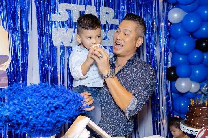 Bat ngo cach doi xu cua chong Jennifer Pham voi con rieng cua vo-Hinh-3