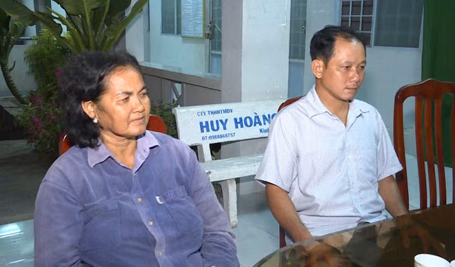 Nhan lai 120 trieu bi danh roi tren duong di chuc Tet-Hinh-2