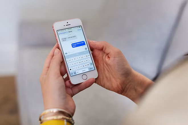 Apple tiep tuc ‘thanh ly’ iPhone SE voi gia chua den 6 trieu dong