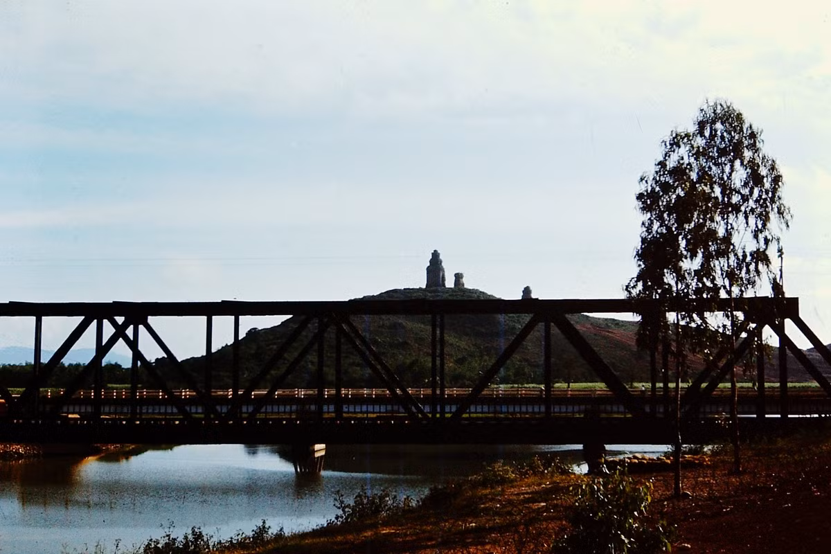 Một cây cầu tại An Khê. Nguồn ảnh: Flickr.