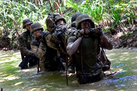 Trong quá khứ, Thủy quân Lục chiến Mỹ đã từng rất khổ sở khi phải đối mặt với việc tác chiến ở môi trường nhiệt đới khi họ chiến đấu chống lại phát xít Nhật và tham chiến ở Việt Nam. Nguồn ảnh: BI.