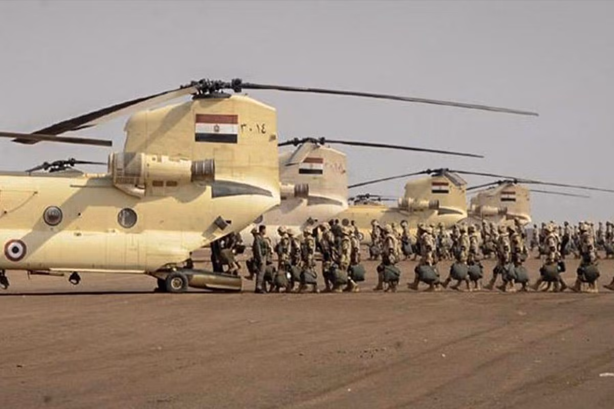 Mỗi năm, Ai Cập chi khoảng 5,47 tỷ USD cho ngân sách quốc phòng, con số này tương đương với khoảng 1,8% GDP của nước này (năm 2015). Nguồn ảnh: News.