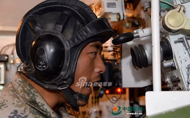 Những chiếc xe tăng đời cũ này không những dễ bị triệt hạ hơn trên chiến trường mà còn làm khổ các kíp lái ngay cả khi trên bãi tập luyện. Nguồn ảnh: 81.