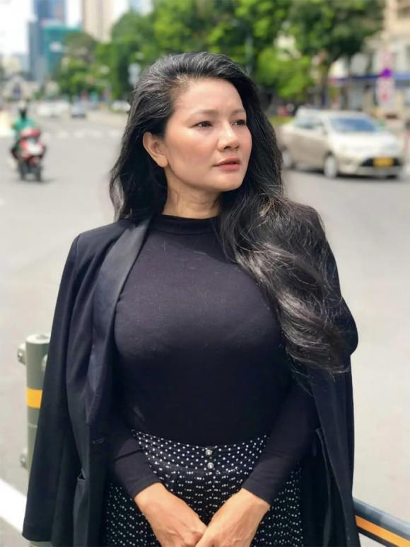 Duong tinh lan dan cua ‘Nu hoang canh nong’ phim Viet-Hinh-5