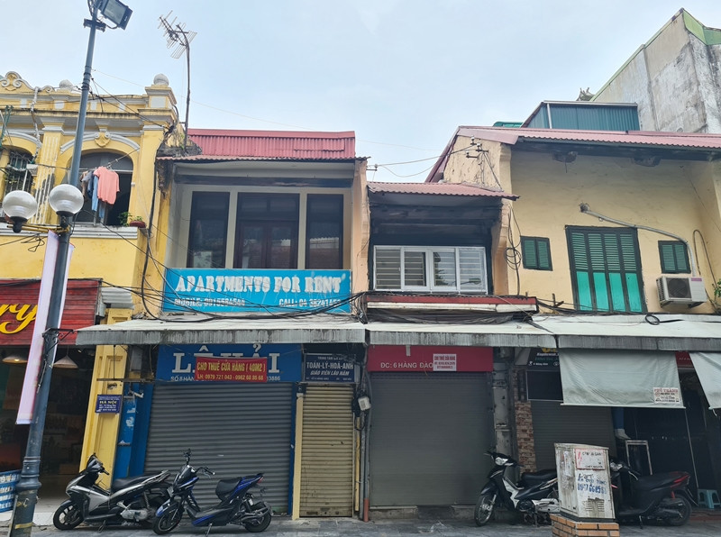 Đến nay, dịch COVID-19 lại bùng phát và diễn biến phức tạp, khiến những người kinh doanh chưa kịp ổn định đã phải loay hoay trả lại mặt bằng.