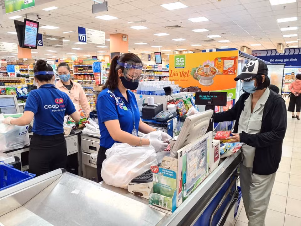 Saigon Co.op lam an the nao duoi thoi ong Diep Dung?-Hinh-2