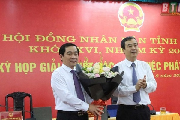 Chan dung tan Chu tich Hoi dong nhan dan tinh Thai Binh