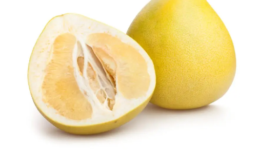 Một nghiên cứu khác quan sát thấy rằng tinh dầu bưởi tiêu diệt Penicillium expansum, một loại nấm có thể tạo ra chất độc thần kinh có hại, hiệu quả hơn so với tinh dầu cam hoặc chanh. Ảnh: JB.