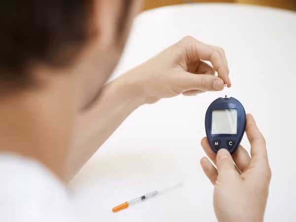 Tác giả, người đứng đầu nhóm nghiên cứu, Anthony Ojieh, đến từ trường Đại học bang Delta ở Abraka, Nigeria, cho biết: "Hành tây rẻ tiền và phổ biến, được sử dụng như một loại thực phẩm bổ sung dinh dưỡng. Nó có tiềm năng để sử dụng trong việc điều trị cho bệnh nhân tiểu đường". Ảnh: Boldsky.