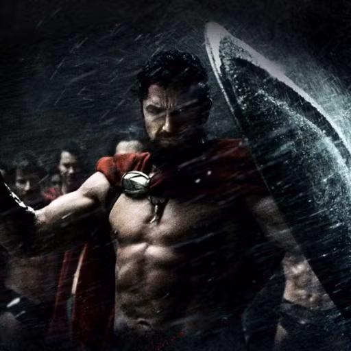 Trước tình hình đó, vua Leonidas của dân tộc chiến binh Sparta đã dẫn dắt 7.000 binh lính (trong đó có 300 binh sĩ Sparta) giữ vững con đường tiến vào Hy Lạp gần 2 ngày trước đạo quân Ba Tư đông gấp hơn 40 lần. Trong trận chiến đó, đội quân của vua Leonidas giết khoảng 20.000 quân Ba Tư.