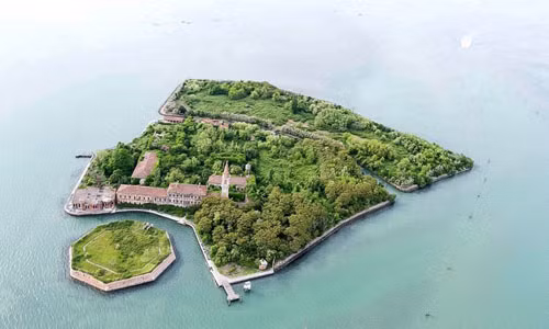 Chuyen kinh di o hon dao nhieu ma nhat the gioi