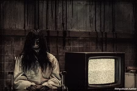 Chính từ phát hiện đáng kinh ngạc này, nhà khoa học Tandy cho rằng, sóng hạ âm chính là lời giải thích mang tính khoa học về hiện tượng nhìn thấy ma quỷ hay các khu vực được cho là bị ma ám trên thế giới.