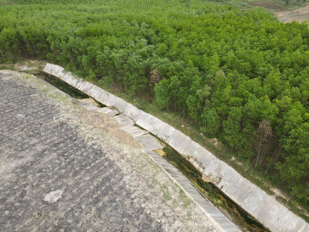 Vi sao cong trinh thuy loi 14 ty vua nghiem thu da hu hong?-Hinh-2