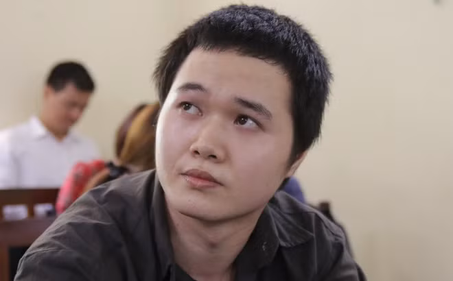 Tu ong moi gioi A hau ban dam tiet lo: 'Cang noi tieng thi gia ban dam cang cao'