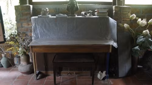 Thời gian có phủ bụi trên phím đàn đã lặng câm sau ngày Văn Cao mất nhưng những tác phẩm của ông vẫn có sức sống trường tồn.