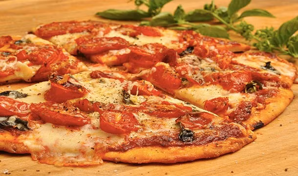 Alaska đúng là vùng đất của sự ngạc nhiên. Thực sự đã có một vụ giao bánh pizza ở Alaska có sử dụng máy bay.
