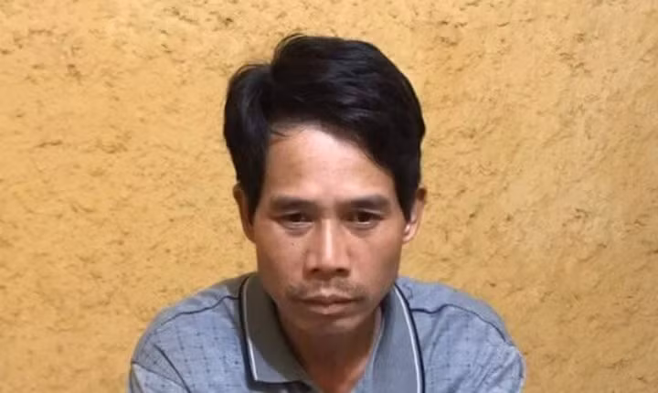 7. Cầm Văn Chương (45 tuổi, trú tại huyện Điện Biên, tỉnh Điện Biên) bị khởi tố về tội hiếp dâm.