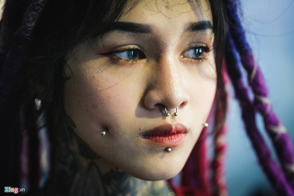 Cuoc song cua nhung thanh nien xam kin mat o Sai Gon-Hinh-3