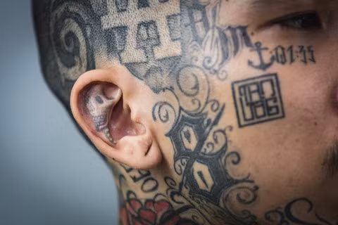 Cuoc song cua nhung thanh nien xam kin mat o Sai Gon-Hinh-28